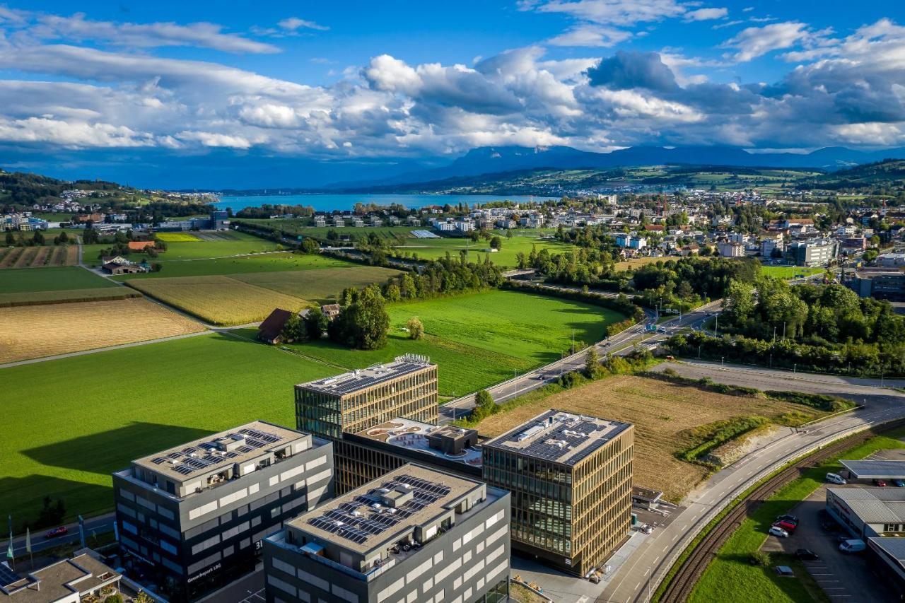 Lumen Apartments Schenkon Exteriör bild